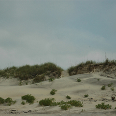 Hatteras 12
